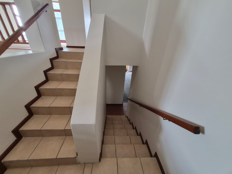 5 Bedroom Property for Sale in Bayview Western Cape